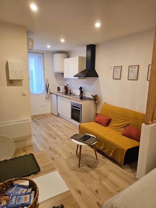 Charmant-studio Apartment *